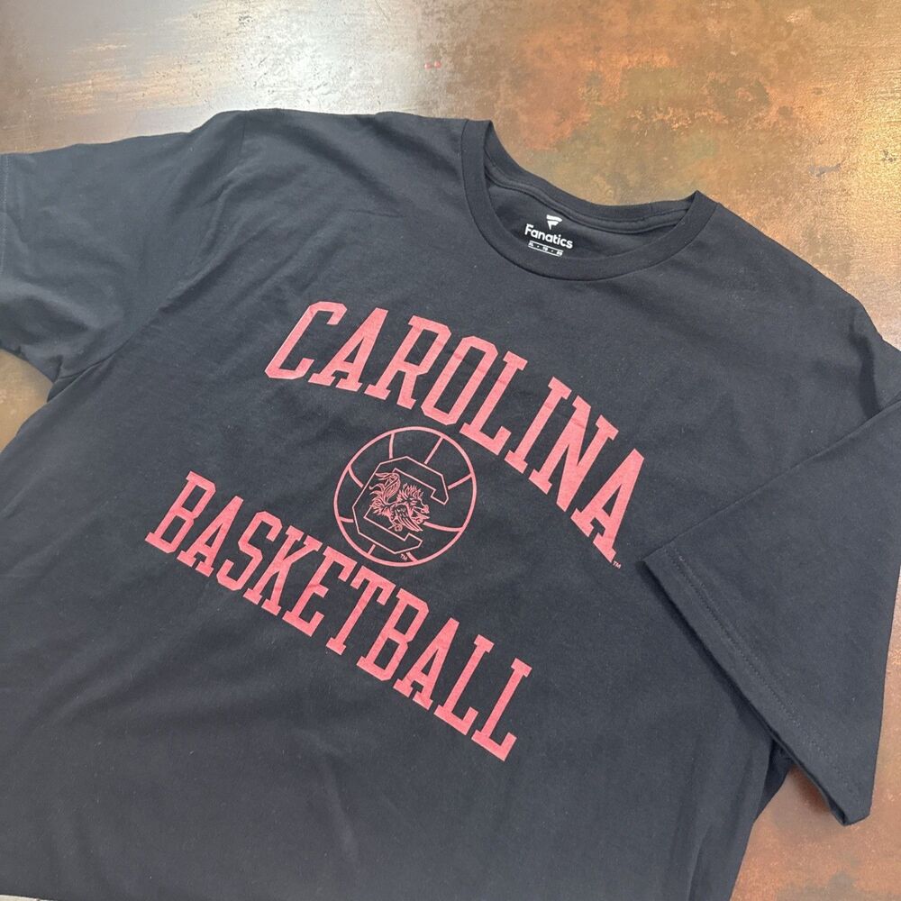 South Carolina Gamecocks Basketball T-Shirt Mens XL short sleeve NCAA Sports